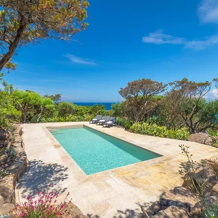 Rose Lux Villa Aglientu